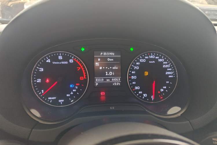Used Audi A3 2016 Limousine 35 TFSI Ambition Edition Instrument Cluster