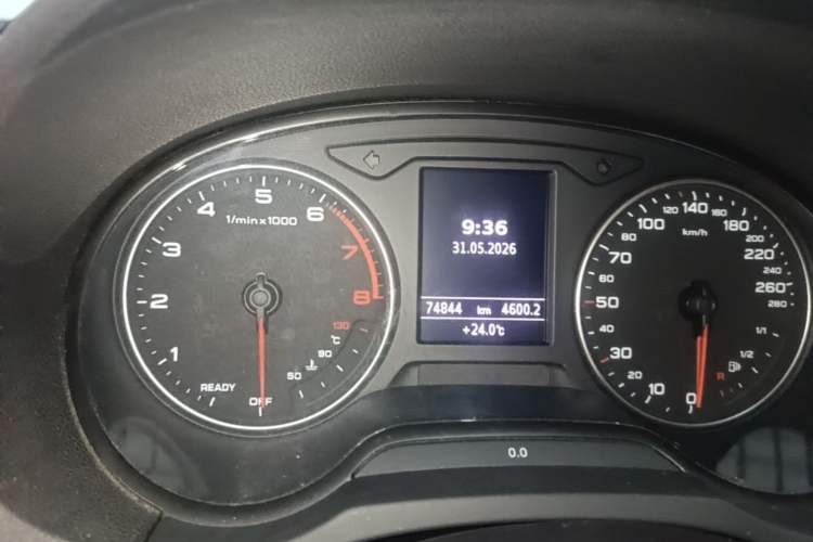 Used Audi A3 2016 Limousine 35 TFSI Style Edition Instrument Cluster