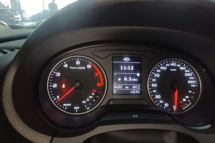 Used Audi A3 2016 Limousine 35 TFSI Ambition Edition Instrument Cluster