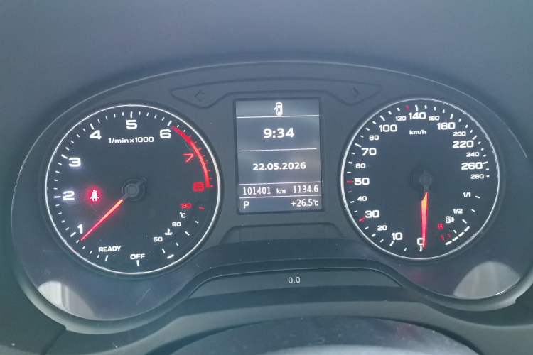 Used Audi A3 2016 Limousine 35 TFSI Ambition Edition Instrument Cluster