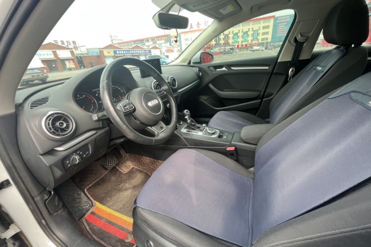 Used Audi A3 2016 Limousine 35 TFSI Prestige Edition Interior 1