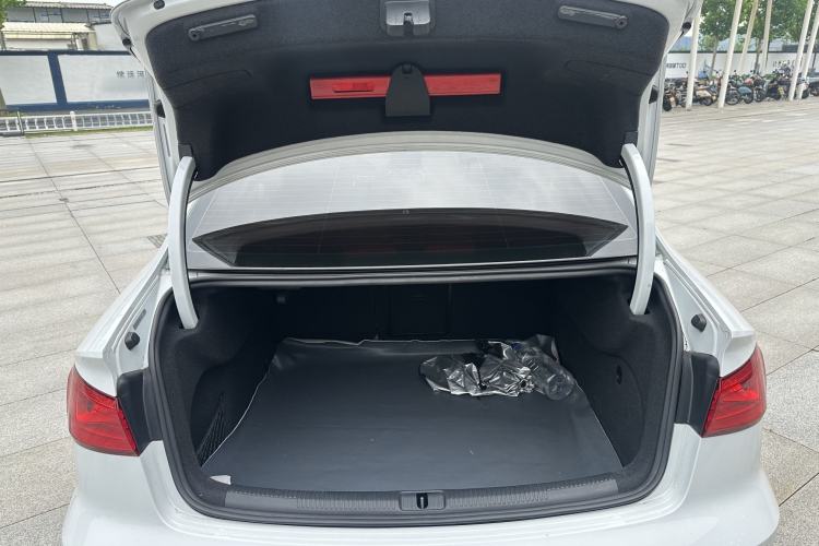 Used Audi A3 2016 Limousine 40 TFSI Style Edition Interior 12
