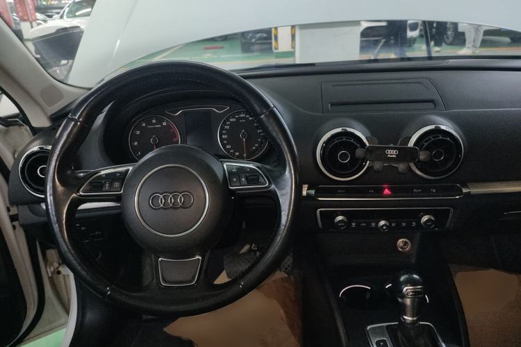 Used Audi A3 2016 Sportback 40 TFSI Style Edition Interior 2