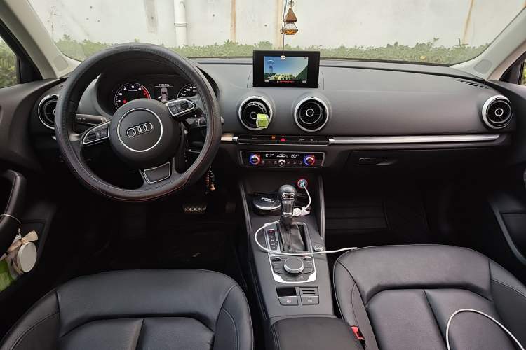 Used Audi A3 2016 Sportback 35 TFSI Style Edition Interior 2