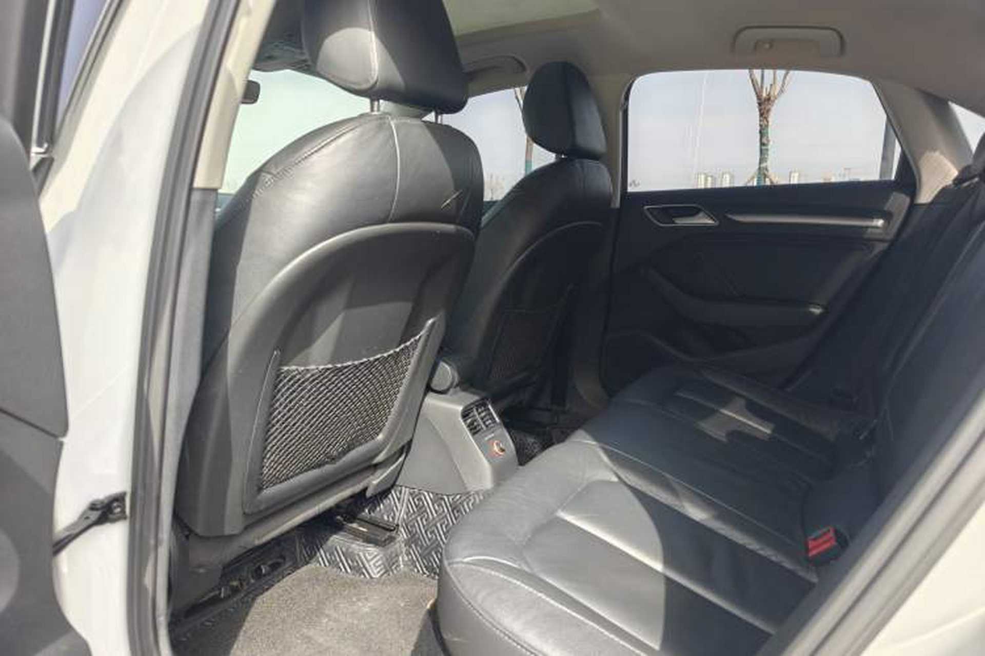 Used Audi A3 2016 Limousine 35 TFSI Style Edition Interior 2