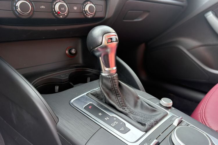 Used Audi A3 2016 Sportback 35 TFSI Ambition Interior 2