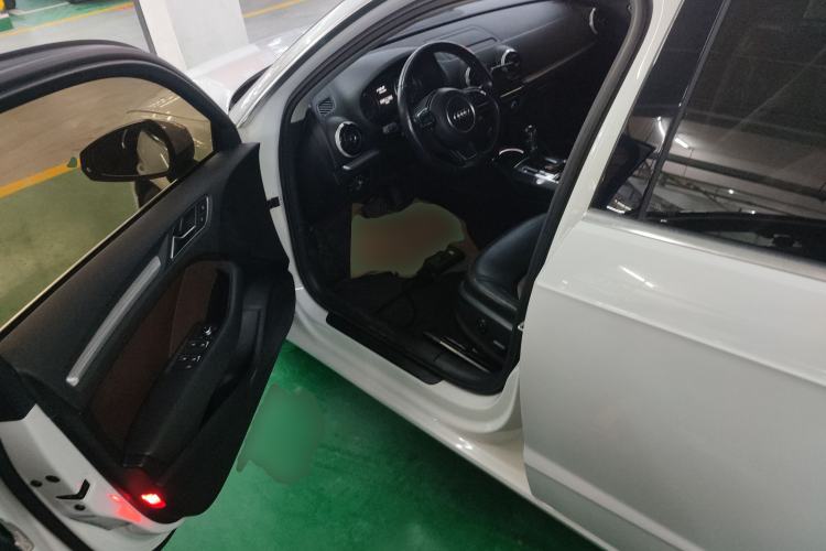 Used Audi A3 2016 Sportback 40 TFSI Style Edition Interior 3
