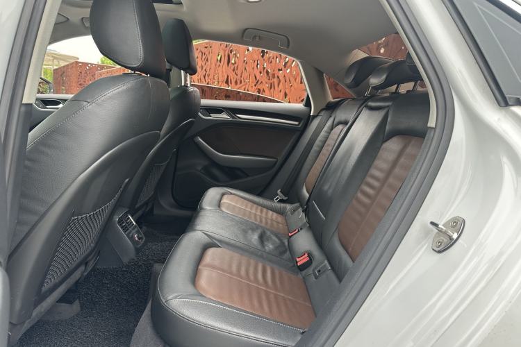 Used Audi A3 2016 Limousine 40 TFSI Style Edition Interior 3