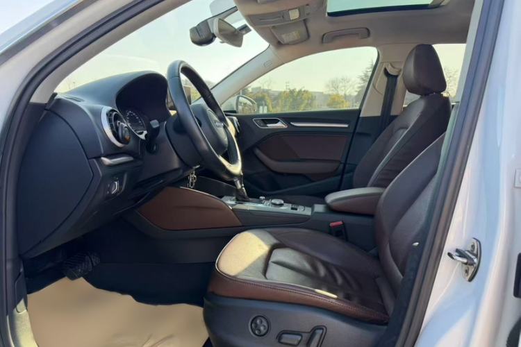 Used Audi A3 2016 Sportback 35 TFSI Style Edition Interior 3