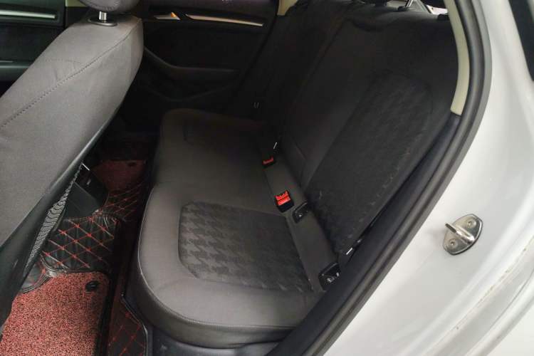 Used Audi A3 2016 Sportback 35 TFSI Ambition Edition Interior 4