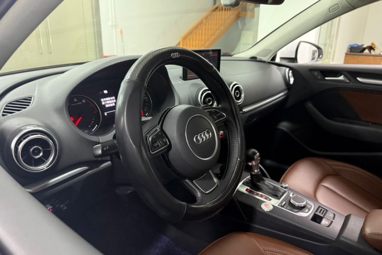Used Audi A3 2016 Limousine 35 TFSI Prestige Edition Interior 6