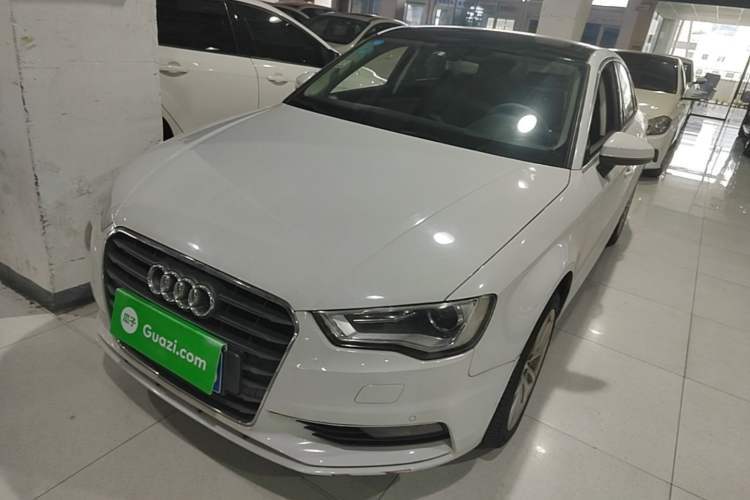 Used Audi A3 2016 Limousine 35 TFSI Style Edition Guazi used car, China used car export, Used car for sale, Used cars, Cheapest cars for sale