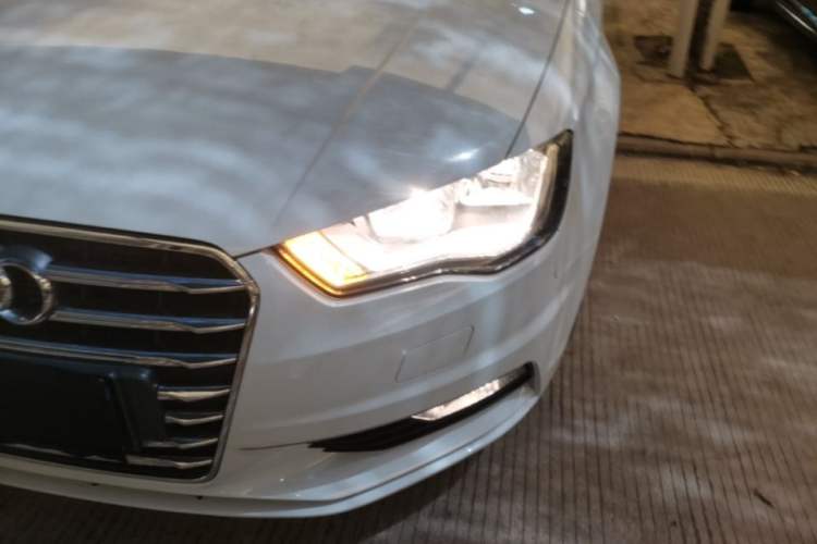 Used Audi A3 2016 Limousine 35 TFSI Ambition Edition Left Front Headlight