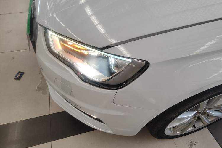 Used Audi A3 2016 Limousine 35 TFSI Style Edition Left Front Headlight