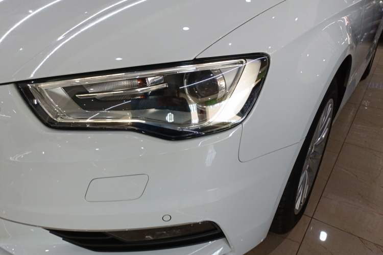 Used Audi A3 2016 Limousine 35 TFSI Prestige Edition Left Front Headlight