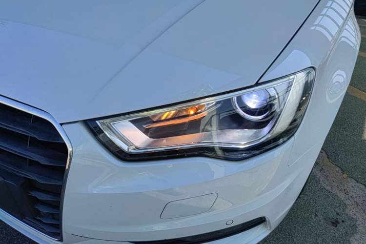 Used Audi A3 2016 Limousine 35 TFSI Style Edition Left Front Headlight