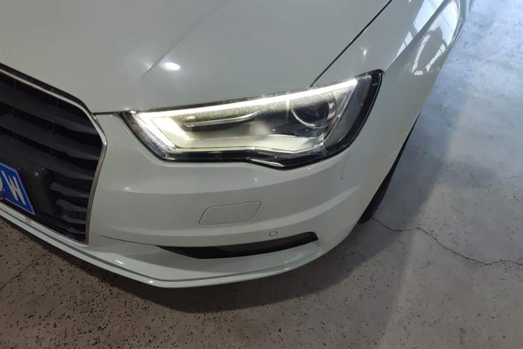 Used Audi A3 2016 Limousine 35 TFSI Prestige Edition Left Front Headlight