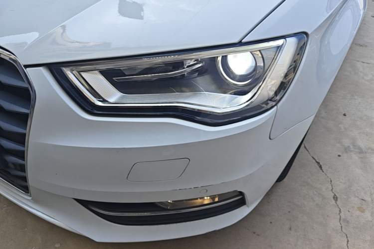 Used Audi A3 2016 Sportback 35 TFSI Ambition Left Front Headlight