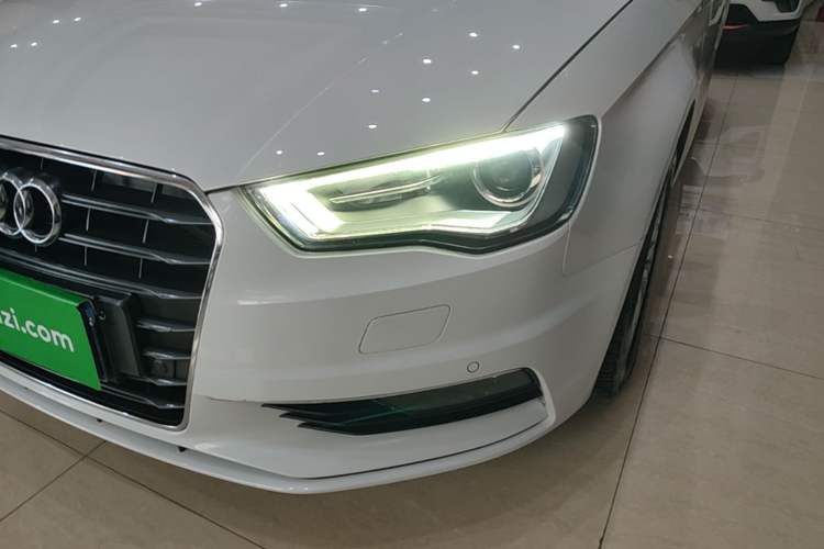 Used Audi A3 2016 Limousine 35 TFSI Prestige Edition Left Front Headlight