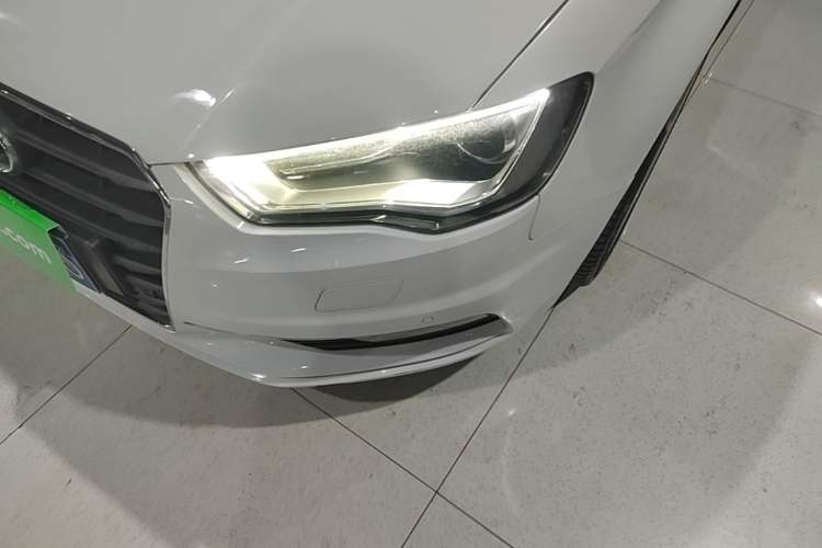 Used Audi A3 2016 Limousine 35 TFSI Style Edition Left Front Headlight