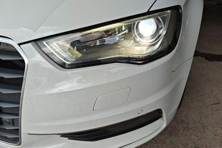 Used Audi A3 2016 Limousine 35 TFSI Prestige Edition Left Front Headlight