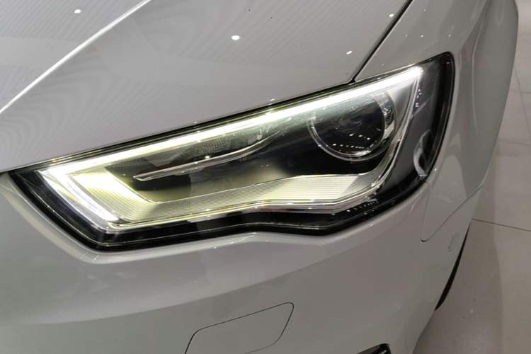 Used Audi A3 2016 Sportback 35 TFSI Ambition Left Front Headlight