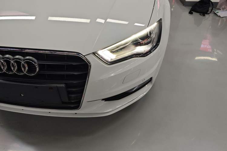 Used Audi A3 2016 Limousine 35 TFSI Style Edition Left Front Headlight