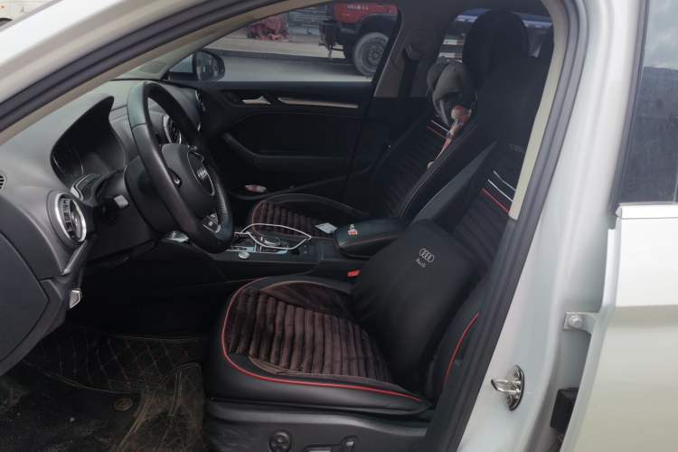 Used Audi A3 2016 Limousine 35 TFSI Prestige Edition Left Front Seat