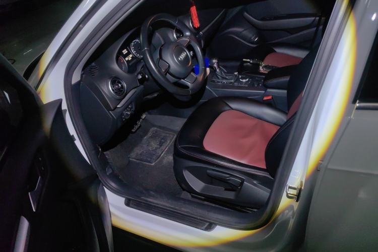 Used Audi A3 2016 Sportback 35 TFSI Ambition Edition Left Front Seat
