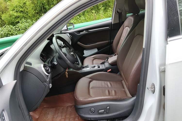Used Audi A3 2016 Sportback 35 TFSI Style Edition Left Front Seat