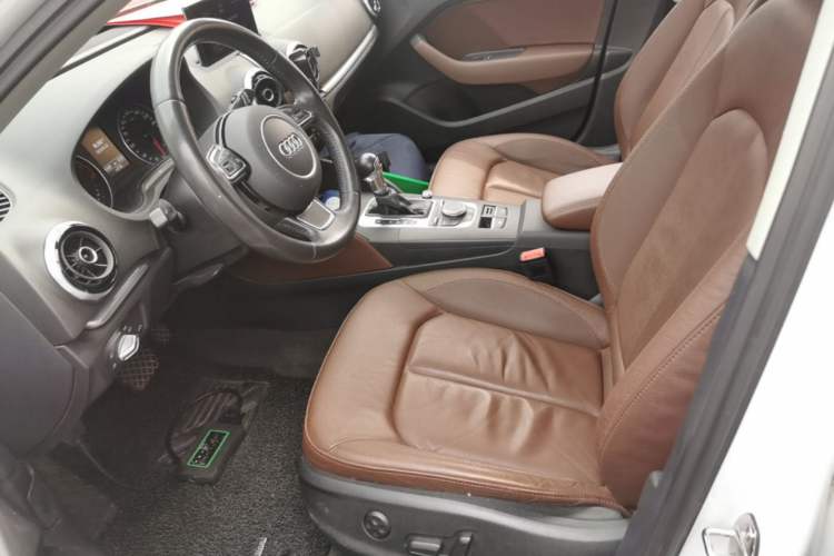 Used Audi A3 2016 Sportback 35 TFSI Style Edition Left Front Seat