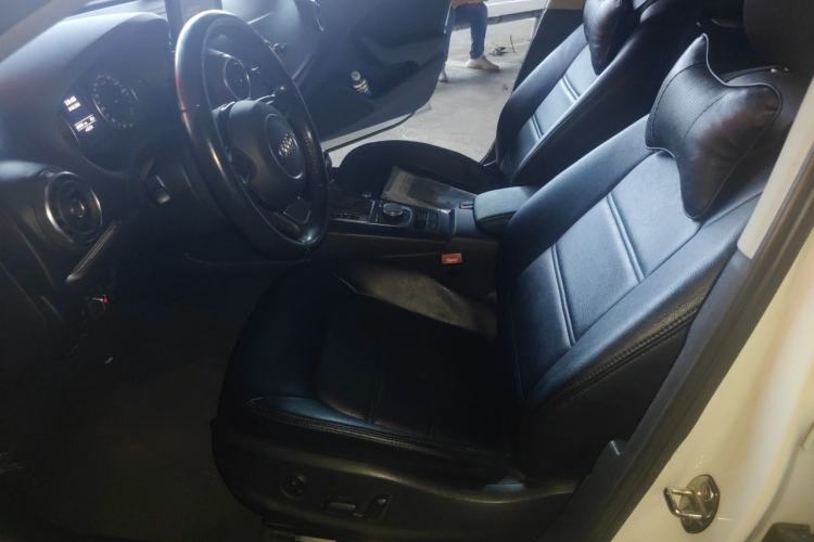 Used Audi A3 2016 Limousine 35 TFSI Prestige Edition Left Front Seat