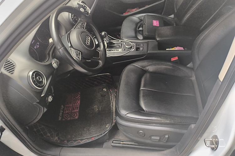 Used Audi A3 2016 Limousine 35 TFSI Prestige Edition Left Front Seat