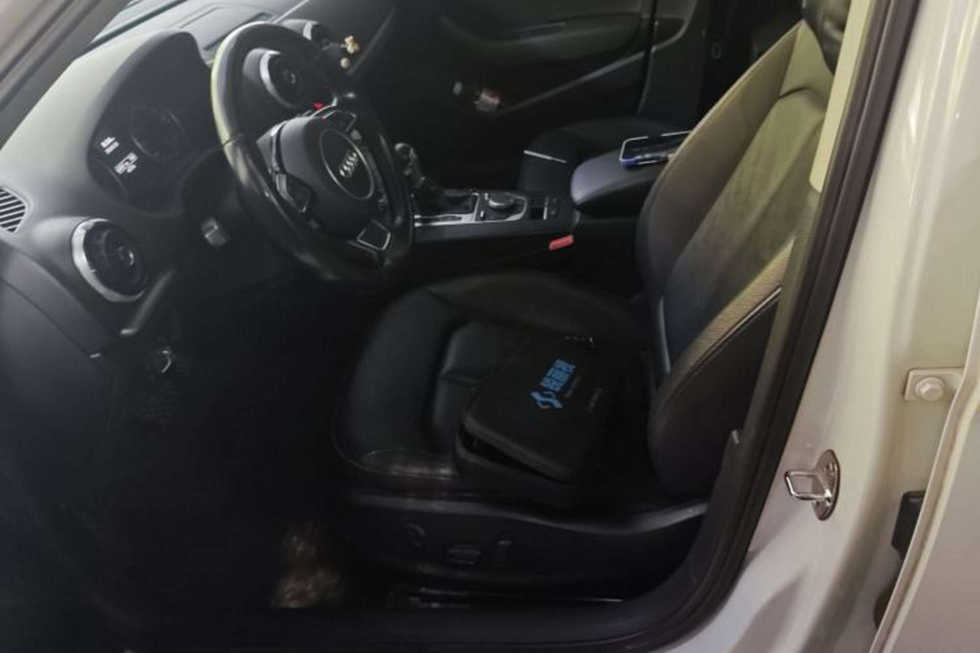 Used Audi A3 2016 Limousine 35 TFSI Style Edition Left Front Seat