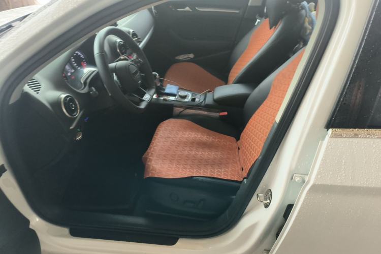 Used Audi A3 2016 Limousine 35 TFSI Prestige Edition Left Front Seat