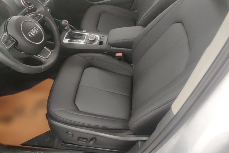 Used Audi A3 2016 Limousine 35 TFSI Prestige Edition Left Front Seat