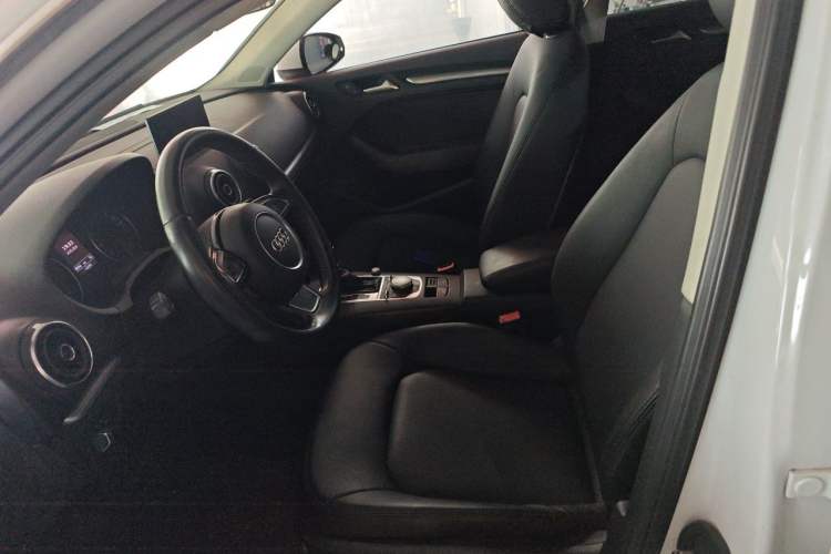Used Audi A3 2016 Sportback 35 TFSI Ambition Left Front Seat