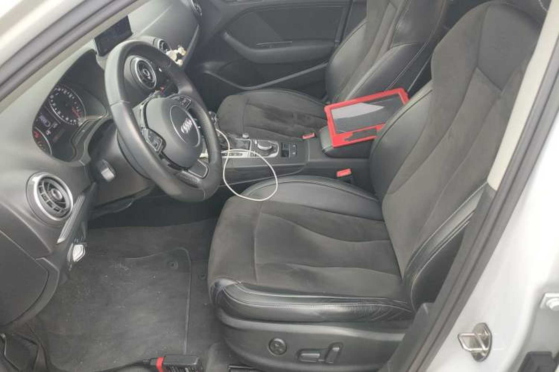 Used Audi A3 2016 Limousine 35 TFSI Prestige Edition Left Front Seat