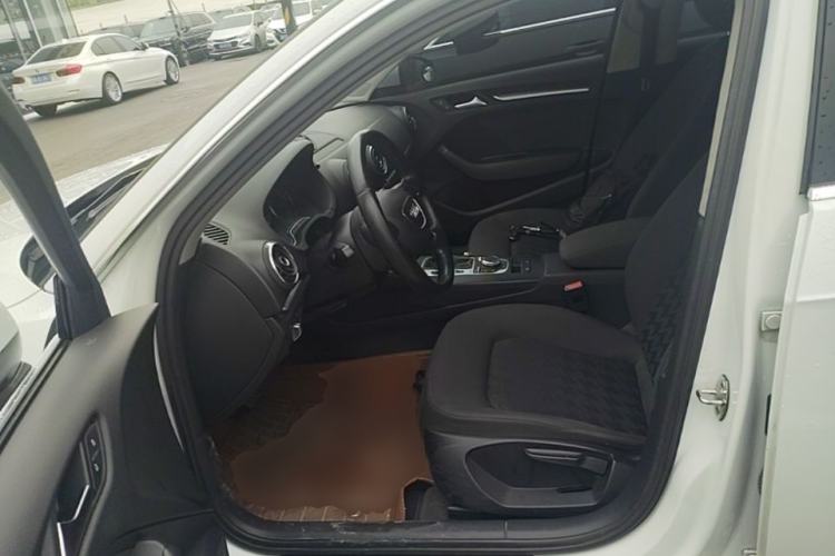 Used Audi A3 2016 Sportback 35 TFSI Ambition Edition Left Front Seat