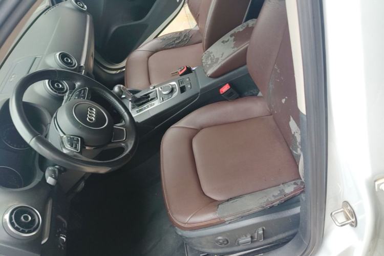 Used Audi A3 2016 Limousine 35 TFSI Prestige Edition Left Front Seat