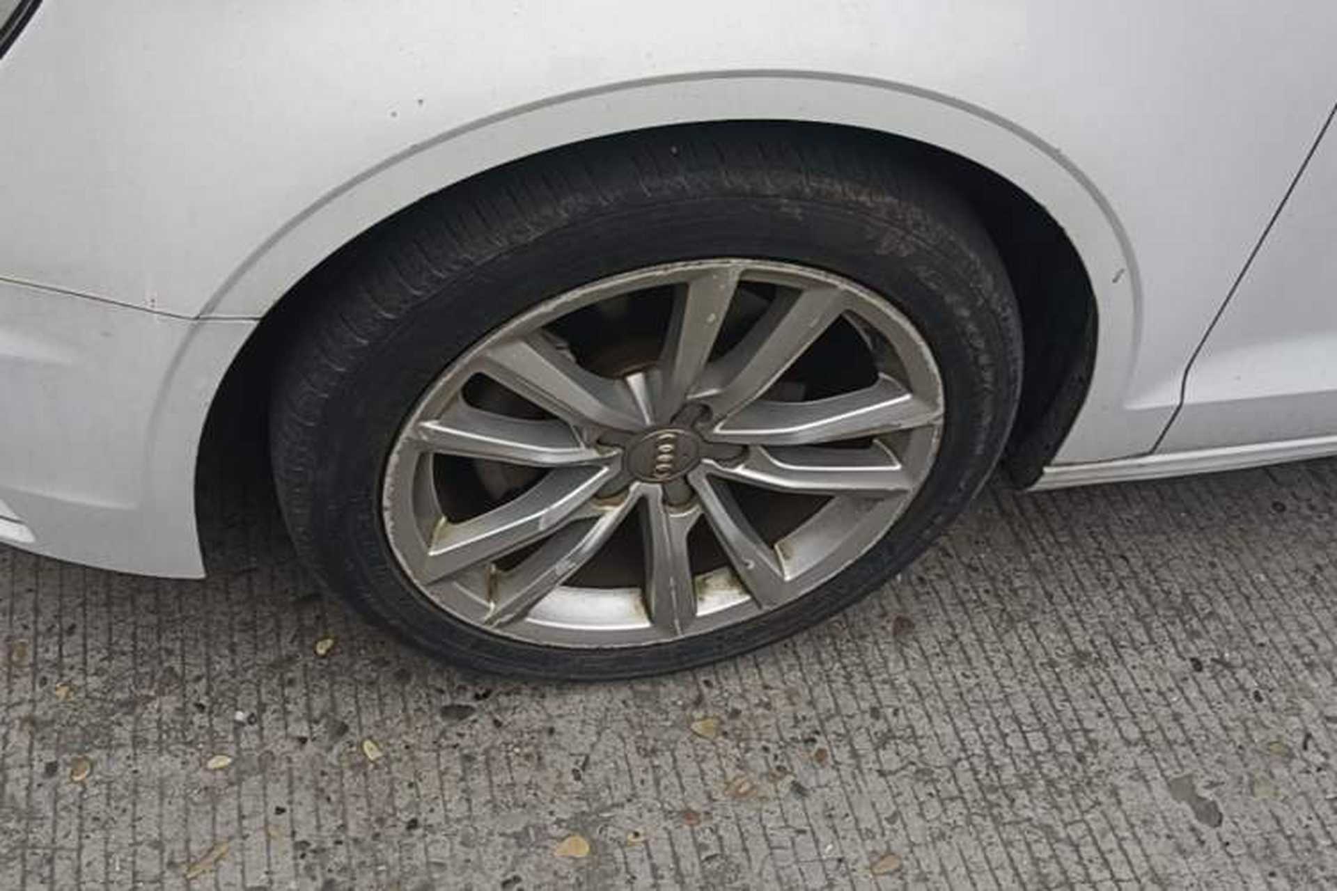 Used Audi A3 2016 Limousine 35 TFSI Style Edition Left Front Wheel Hub