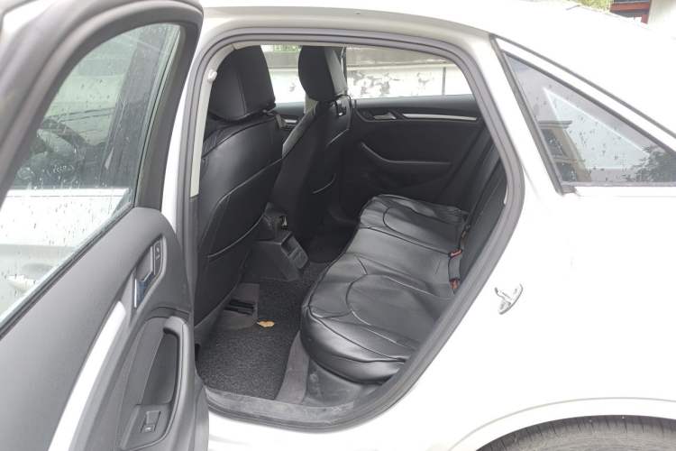 Used Audi A3 2016 Limousine 35 TFSI Ambition Edition Left Rear Seat