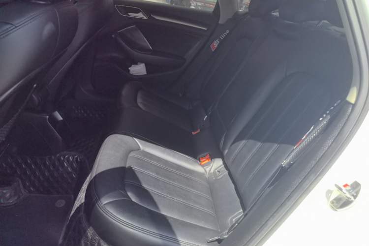 Used Audi A3 2016 Limousine 35 TFSI Prestige Edition Left Rear Seat
