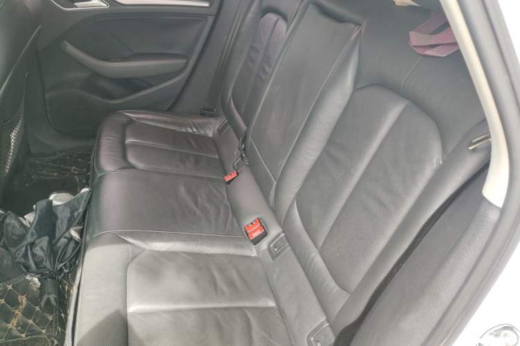 Used Audi A3 2016 Limousine 35 TFSI Style Edition Left Rear Seat