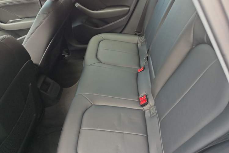 Used Audi A3 2016 Sportback 35 TFSI Ambition Left Rear Seat