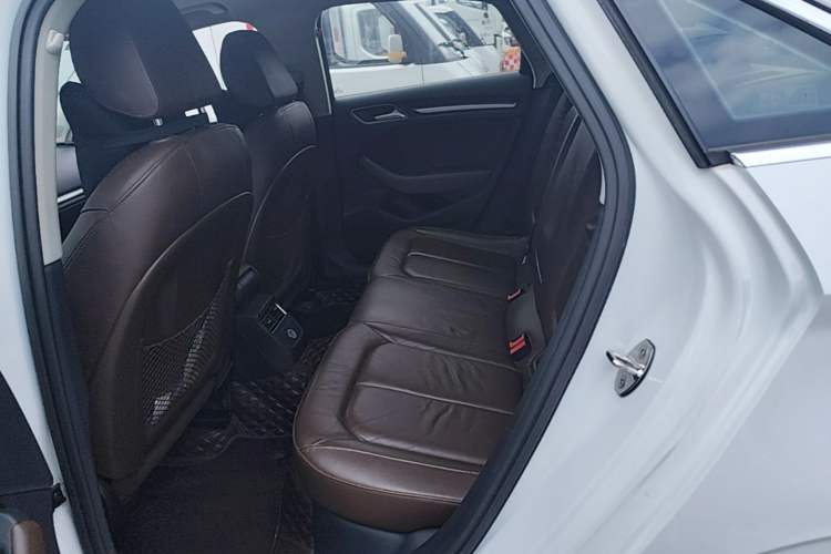 Used Audi A3 2016 Limousine 35 TFSI Style Edition Left Rear Seat