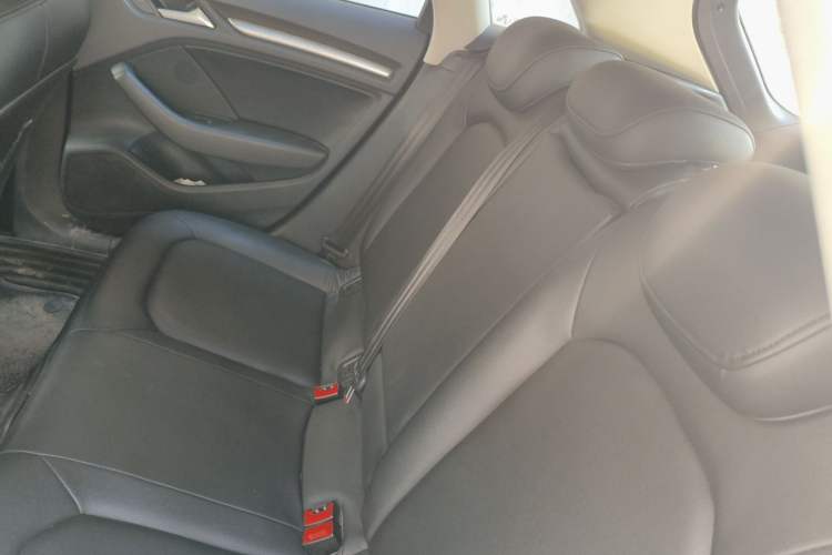 Used Audi A3 2016 Sportback 35 TFSI Ambition Left Rear Seat