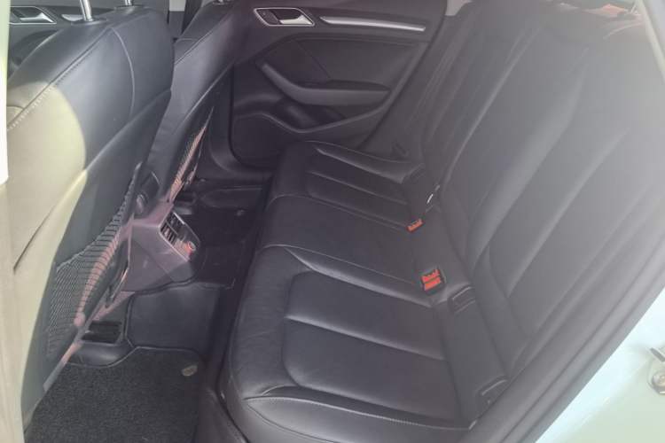Used Audi A3 2016 Limousine 35 TFSI Style Edition Left Rear Seat