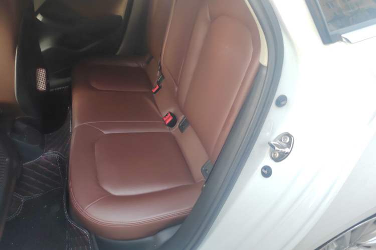 Used Audi A3 2016 Limousine 35 TFSI Ambition Edition Left Rear Seat