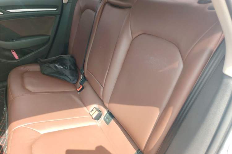 Used Audi A3 2016 Limousine 35 TFSI Ambition Edition Left Rear Seat